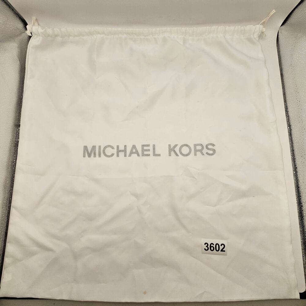 MICHAEL KORS WHITE DRAWSTRING DUST BAG PURSE HANDBAG STORAGE TRAVEL COVER 18X18